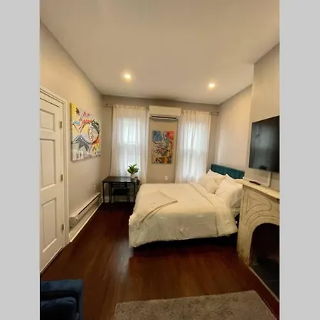Ferienwohnung Basquiat'S Hideaway